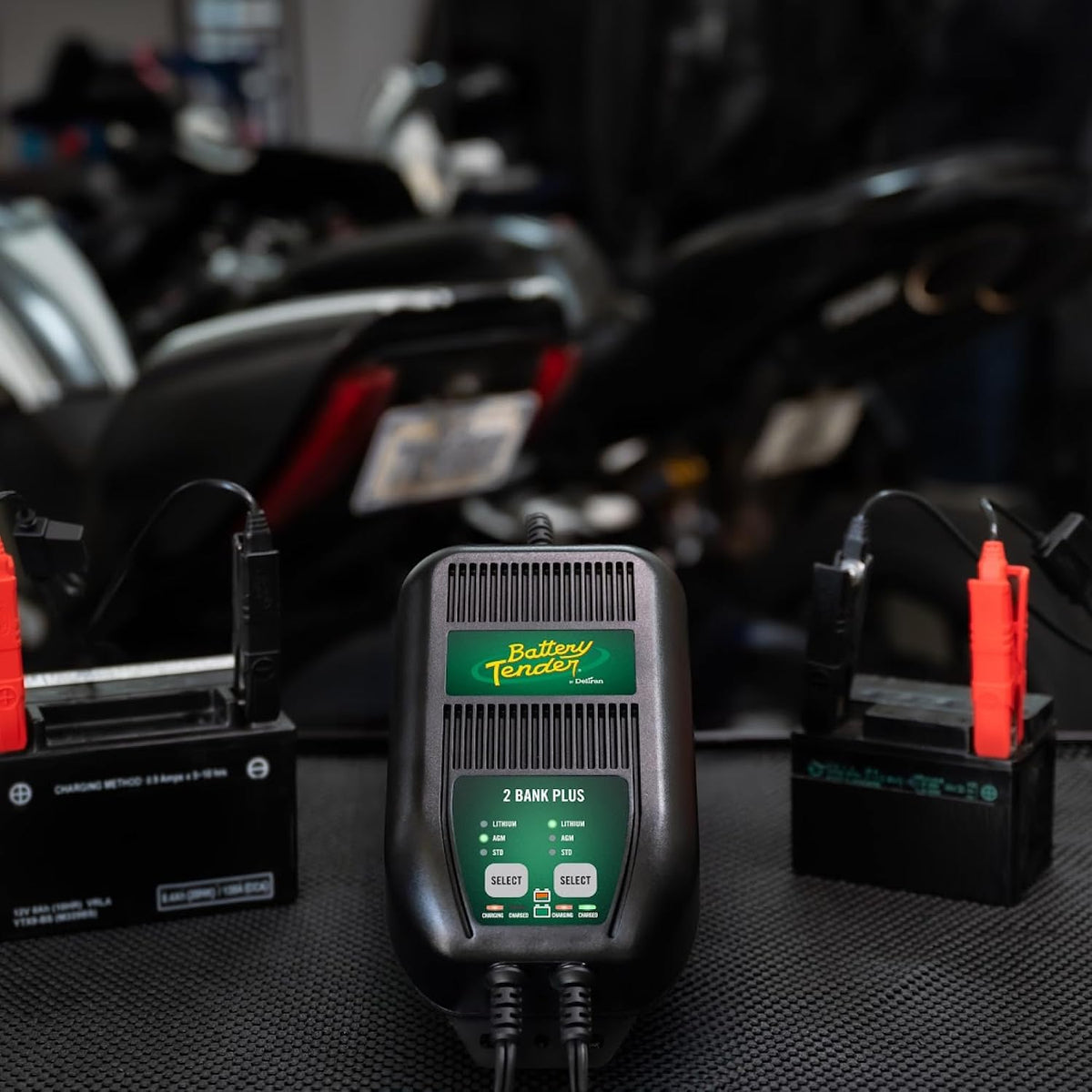Battery Tender Plus 2 Bank Multibank Charger - 2.5 AMP (1.25 AMPs Per Bank) -...