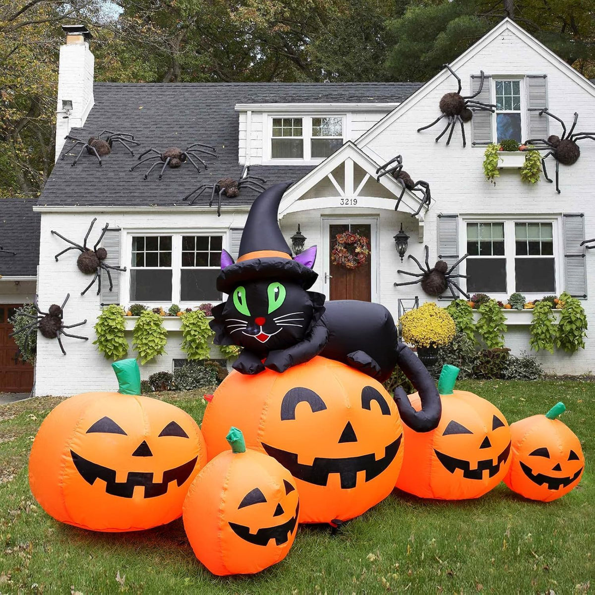 5FT Halloween Inflatable Pumpkin Outdoor Decoration, Lighted Blow Up Yard Dec...