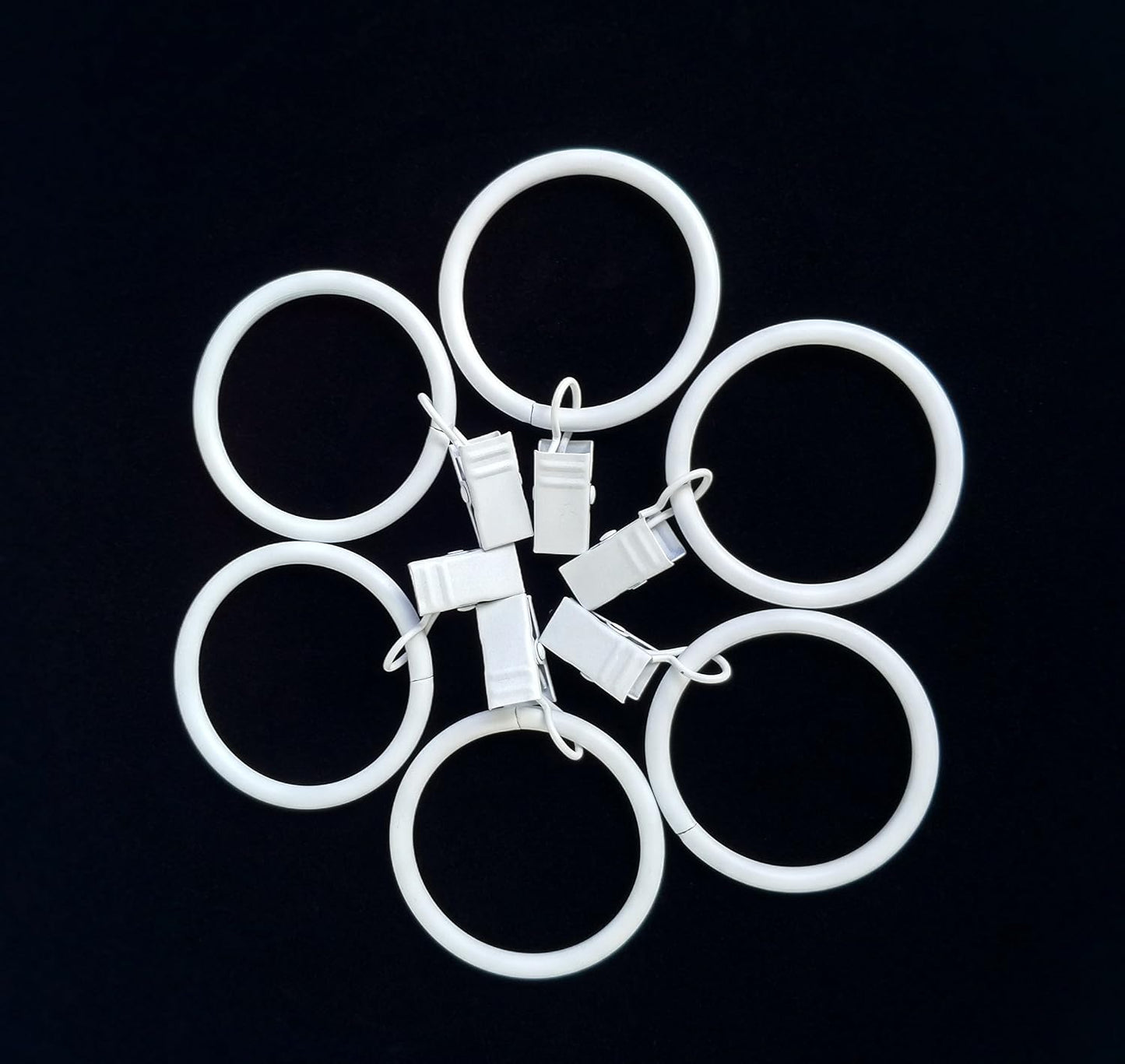 (1.5") 1.5 Inches Smooth Metal Curtain Rings with Clips (28, White)