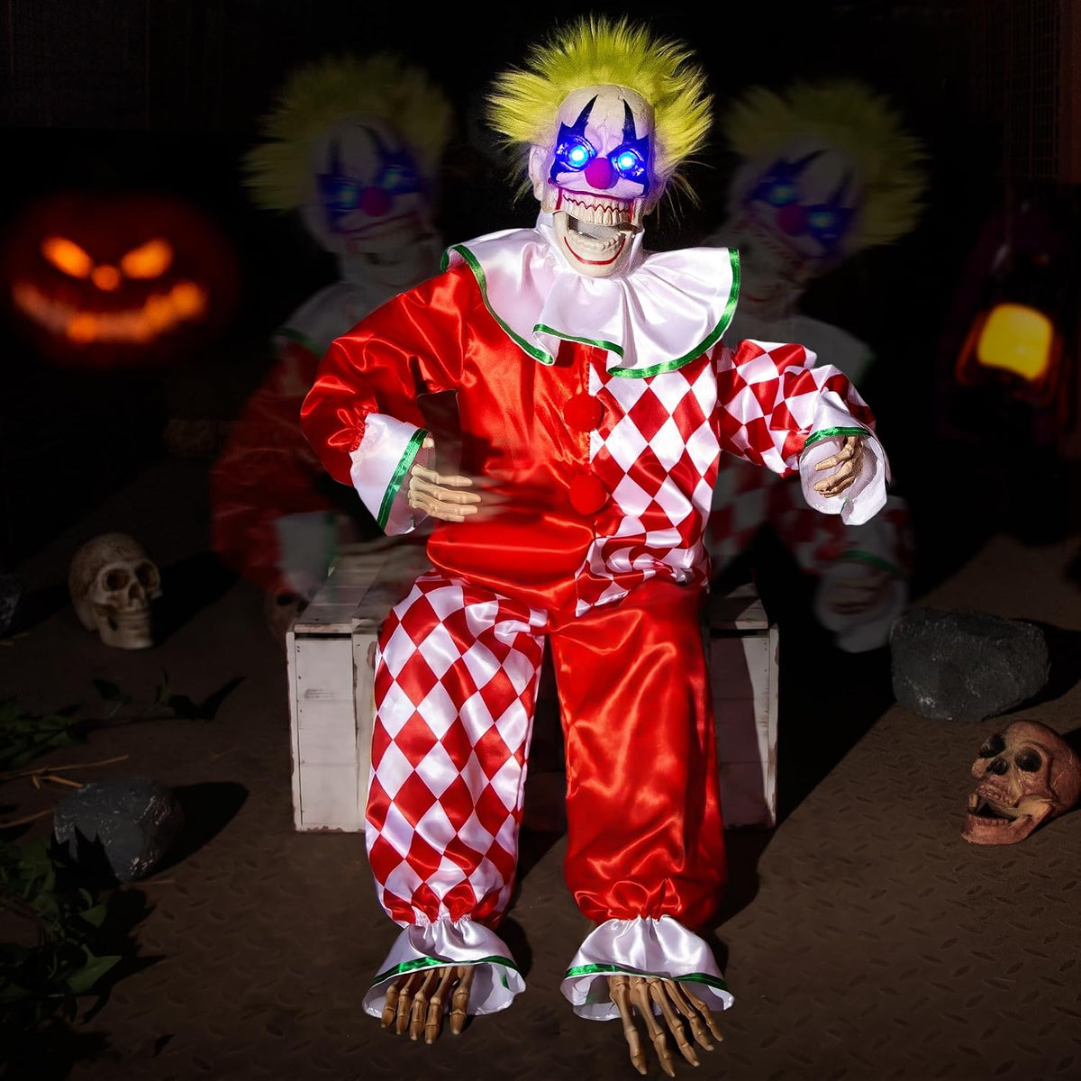 Halloween Animatronic Sitting Clown DecorationโSound Activated Creepy Clown P...