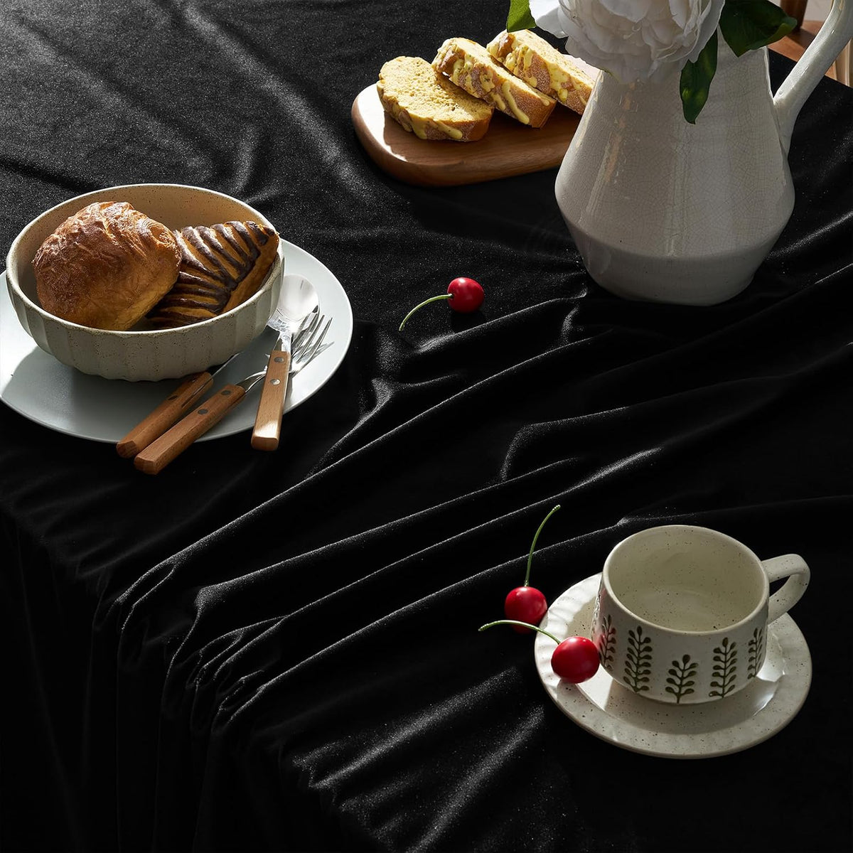 Gothic Black Velvet Tablecloths Rectangular: Halloween Luxury Table Cloth