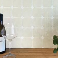 SMART TILES Peel and Stick Backsplash - Image 2