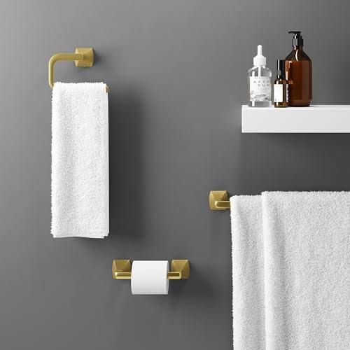 pfister bruxie 3-piece bathroom hardware set with towel, front angle view