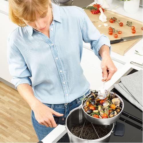Fissler Vitavit Premium Pressure Cooker - Image 2
