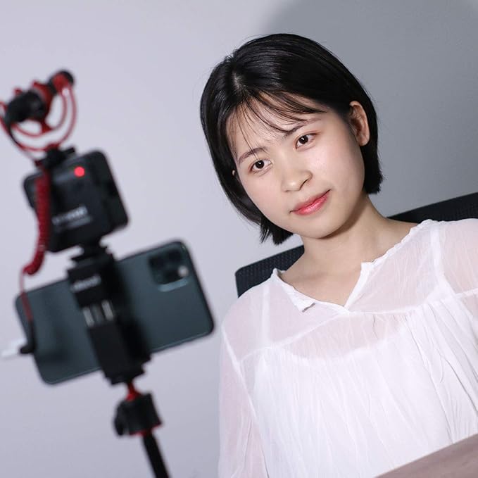 ULANZI VL49 2000mAh LED Video Light w 3 Cold Shoe, Rechargeable Soft Light Panel - Image 7