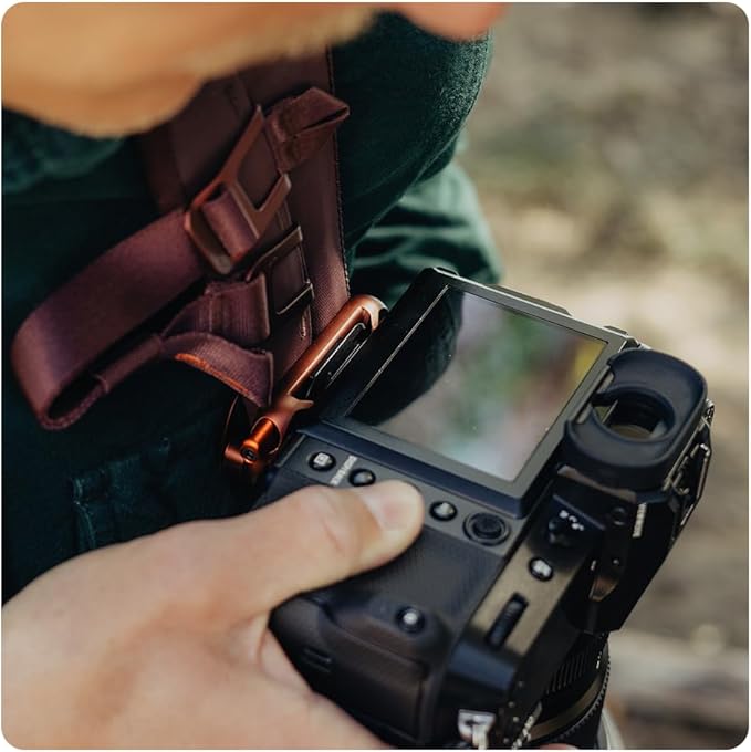 Peak Design Capture Camera Clip V3, Eclipse - Image 6