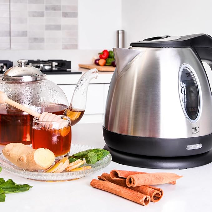 Moss & Stone 1.2L Stainless Steel Small Electric Kettle, Cordless 1500w Fast - Image 8