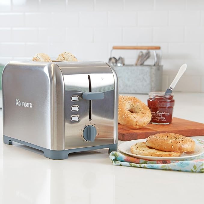 Kenmore 40606 2-Slice Toaster in Stainless Steel - Image 2