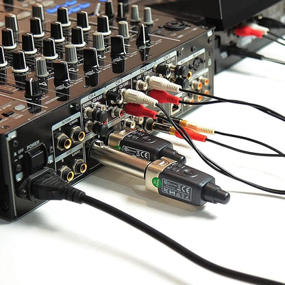 Xvive U3 Microphone Wireless System - Image 6
