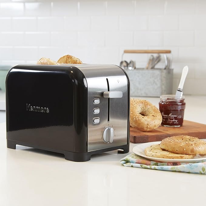 Kenmore 40600 2-Slice Toaster in Black - Image 2