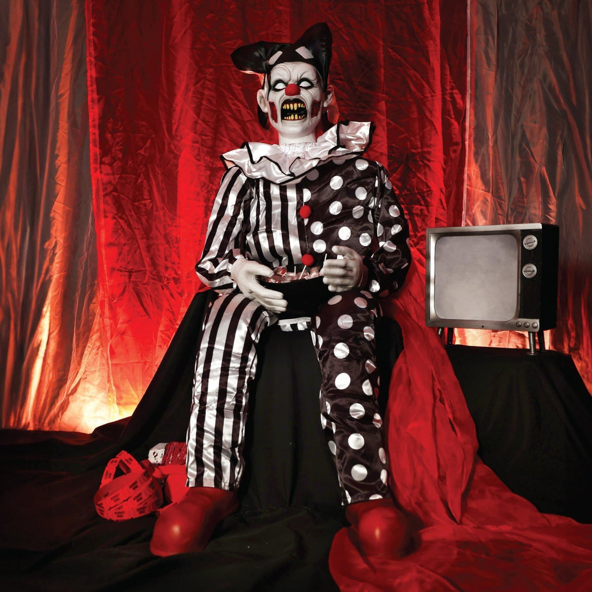 Haunted Hill Farm Hartley The Sitting Scare Clown by Tekky, Motion-Activated ...