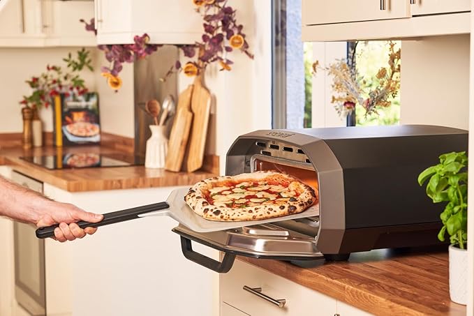 ooni 12' Aluminium Metal Pizza Peel - Image 4