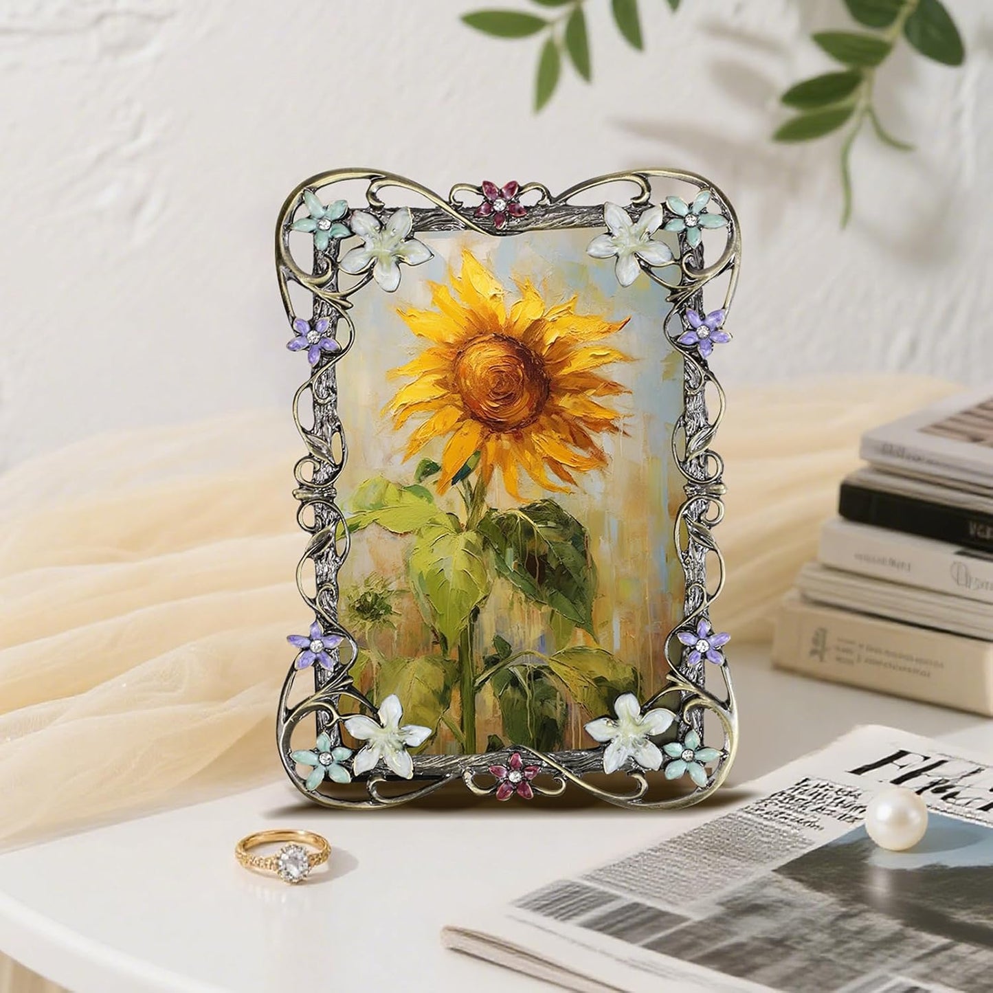 Vintage Photo Frame 4x6, Metal photo frame with European Floral Ornate Enamel Flower & Bronze Metal Design with HD Glass for Wedding Valentine's/Mother's Day Gifts