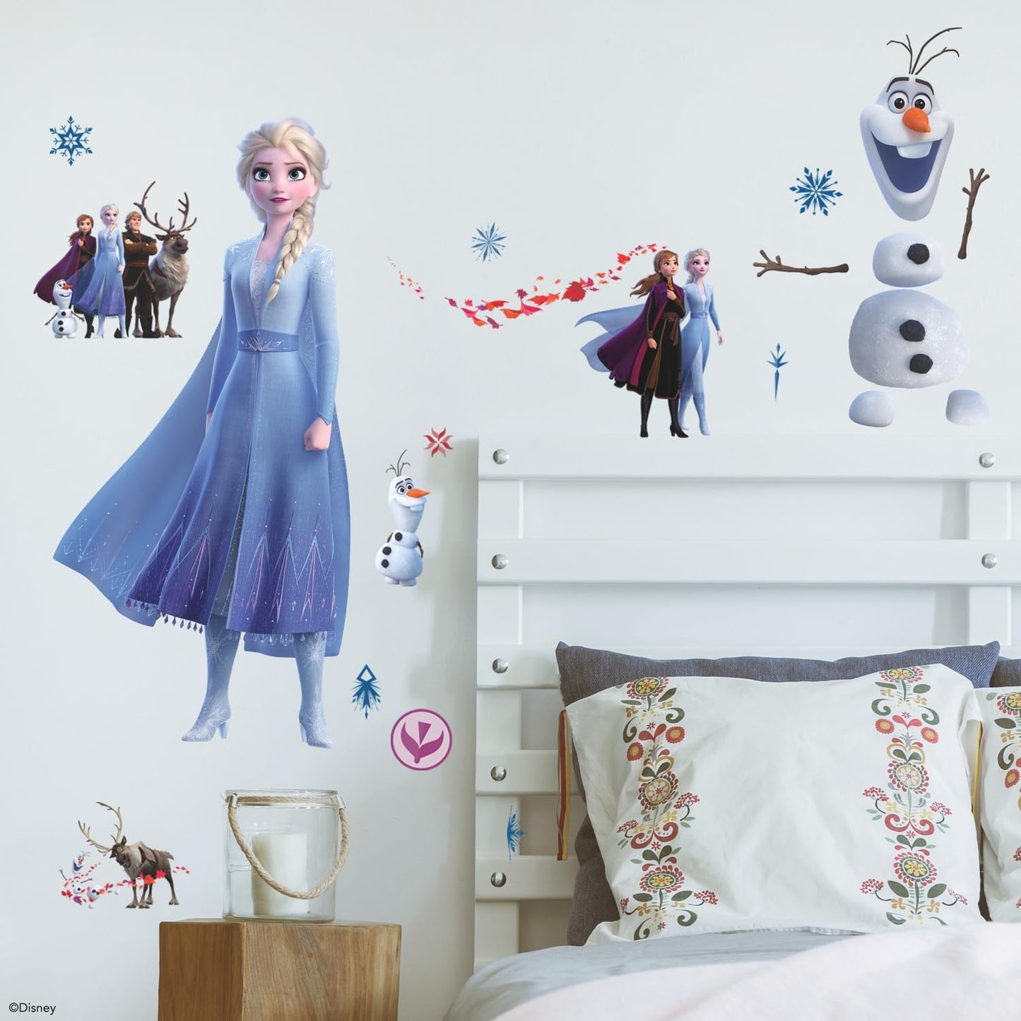 RoomMates RMK4075SCS Frozen 2 Peel and Stick Wall Decals