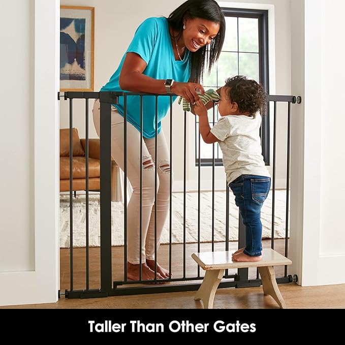 Cumbor 36" Extra Tall Baby Gate - Image 5