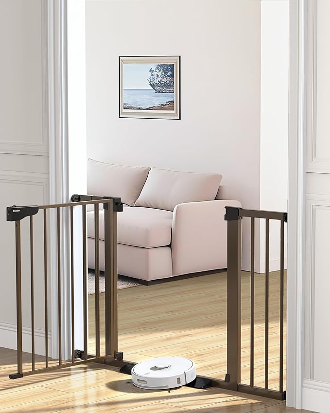 Cumbor 29.7-46" Baby Gate for Stairs, Mom's Choice Awards Winner-Auto Close Dog by Cumbor