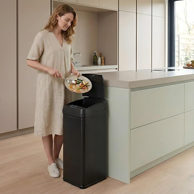 iTouchless 13 Gallon Kitchen Trash Can - Image 2