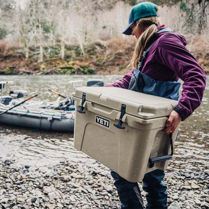 YETI Tundra 35 Cooler - Image 7