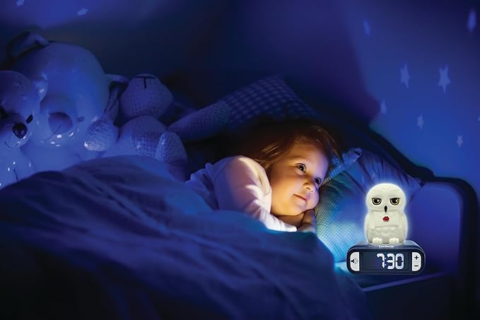 LEXiBOOK, Hedwig Nightlight Alarm Clock, Sounds and Melodies, Backlit LCD Screen - Image 6