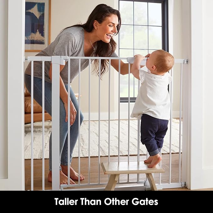 Cumbor 36" Extra Tall Baby Gate - Image 3