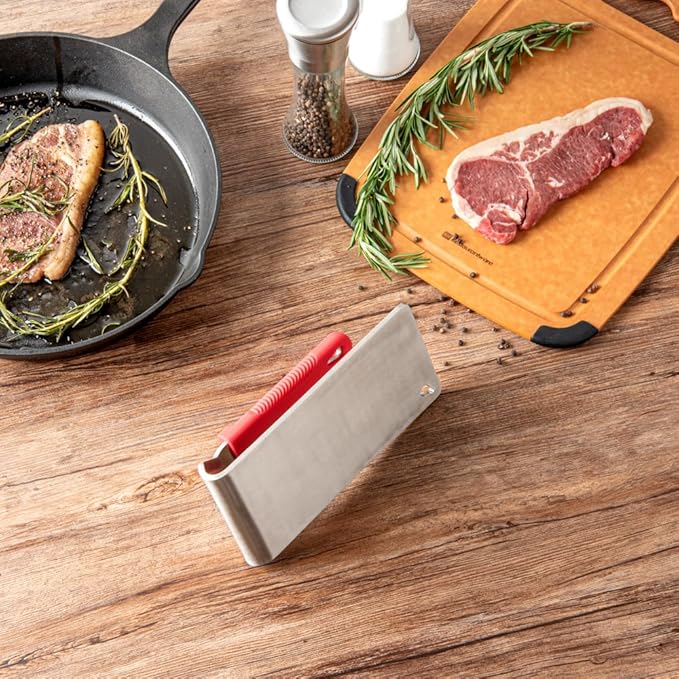 Restaurantware Met Lux 8.5 x 4.3 Inch Steak Press 1 Heavy-Duty Grilling Weight - Image 7