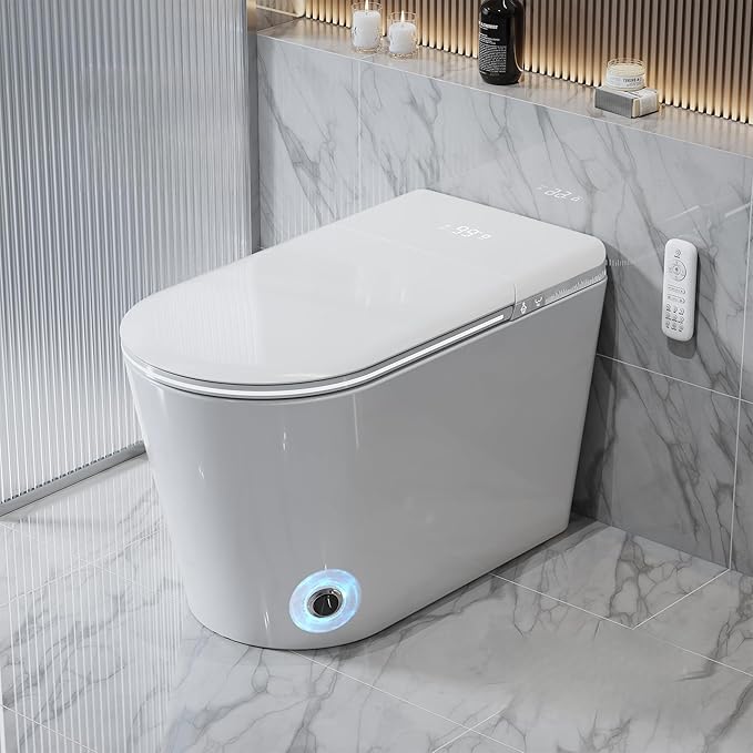 Smart Toilet with Auto Open/Close Lid by LoupusuoROMANCHAIR