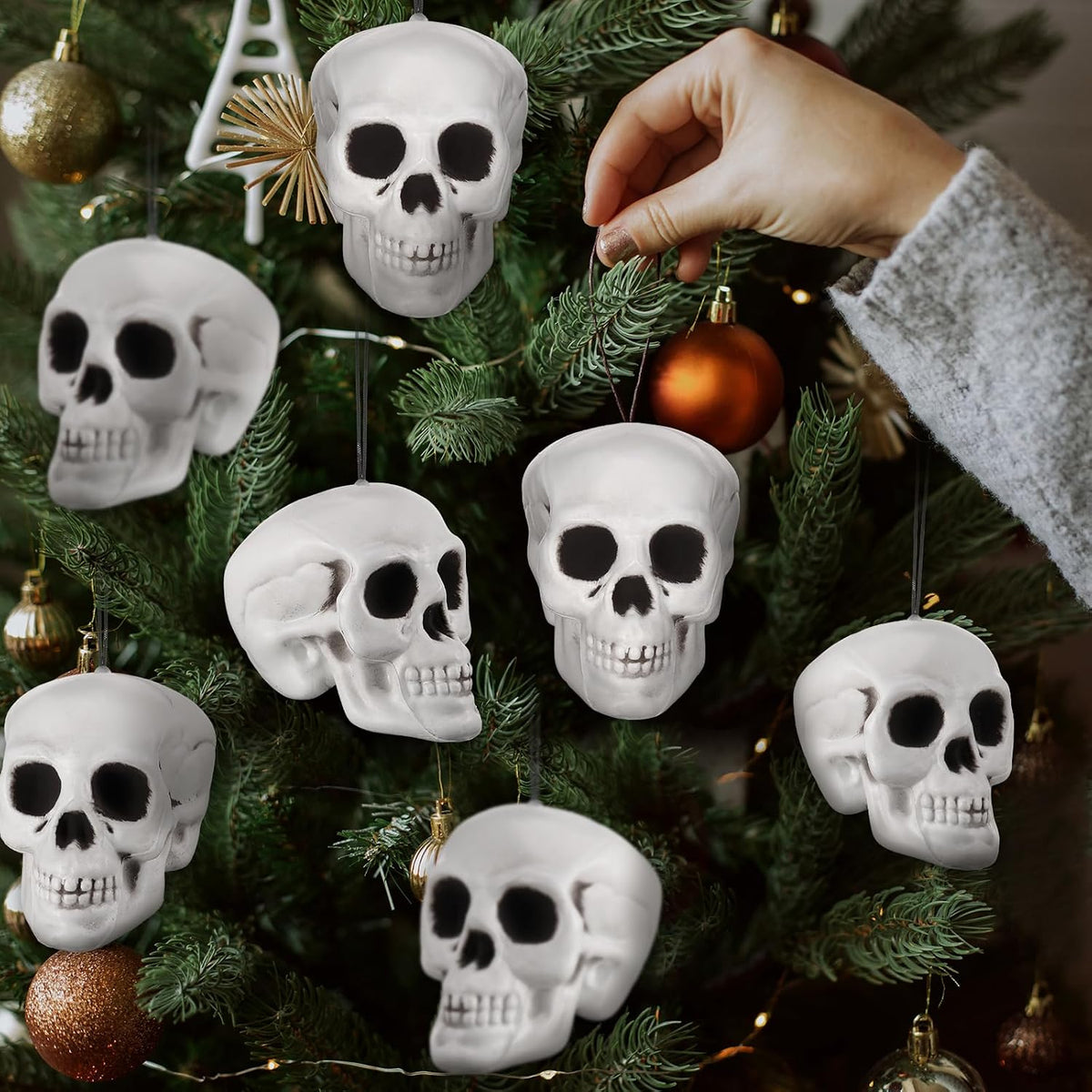 Lenwen 12 Pcs Skull Halloween Hanging Tree Ornaments, 4.3x4.3x3.15''