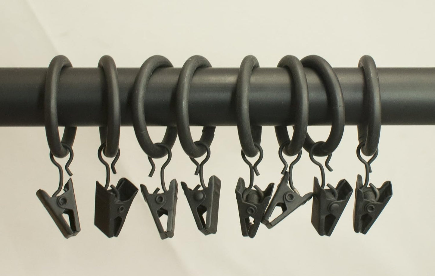 Urbanest Set of 16 Metal Curtain Drapery Clip Rings 1 Inch Diameter, Fits up to 3/4 Inch Rod, (Matte Black)