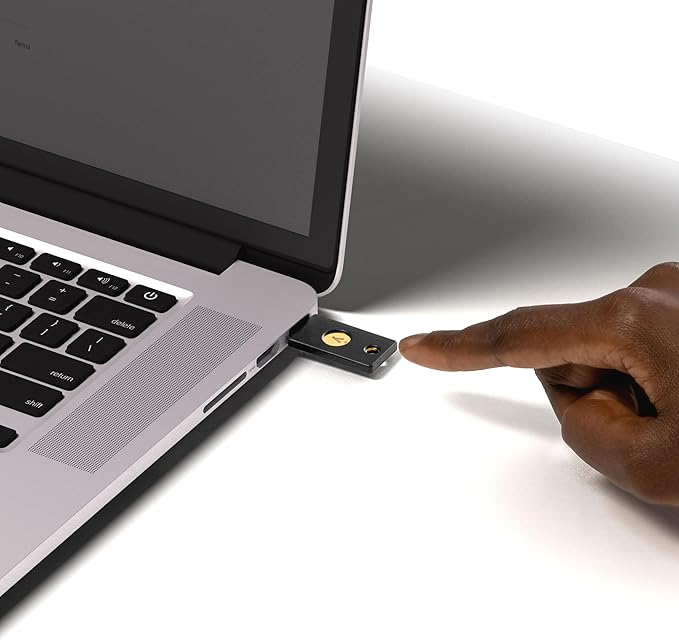 Yubico - YubiKey 5 NFC - Multi-Factor authentication Security Key and passkey - Image 11