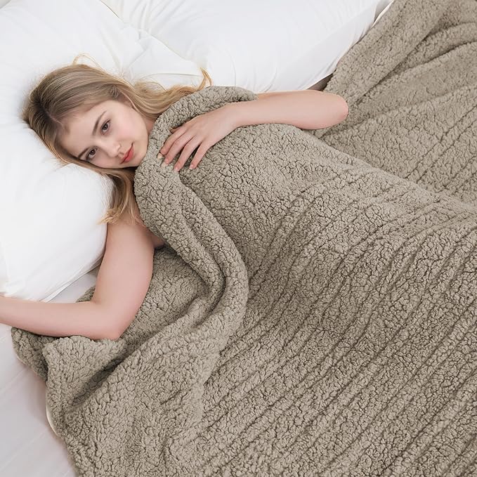 Electric Heated Blanket Full Size 72"×84" by EydnaEletcricBlanket